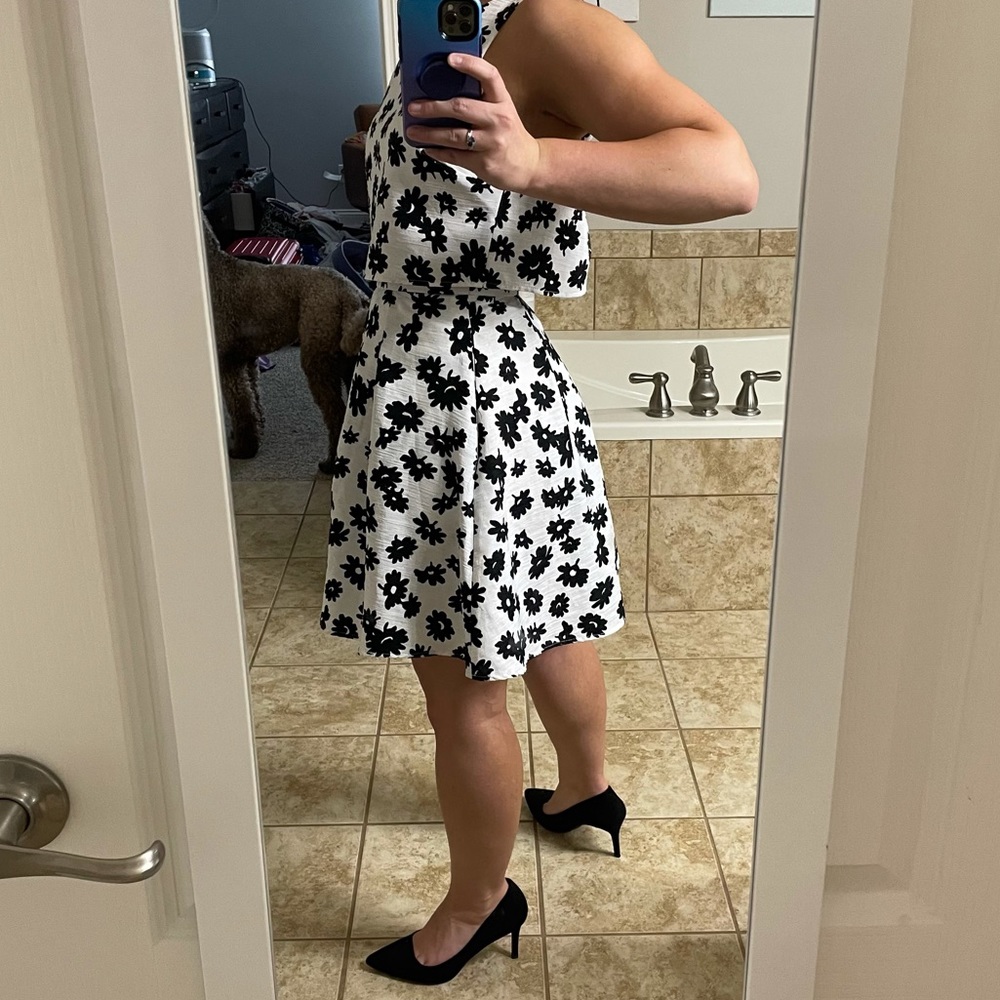 Everly Dress - Picture 5 of 11
